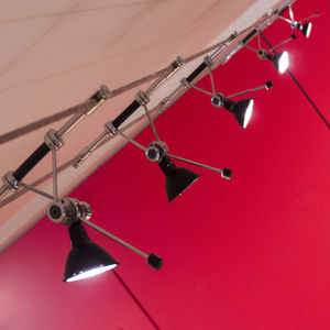 halogen cable lighting / round / metal / indoor