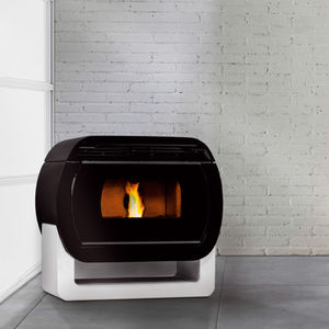 pellet heating stove / contemporary / cast iron / aluminum
