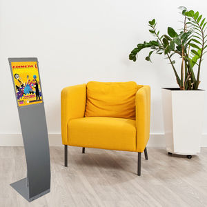 free-standing display panel