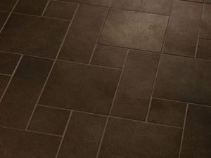 porcelain stoneware tile