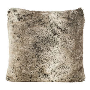 faux fur pillow 1