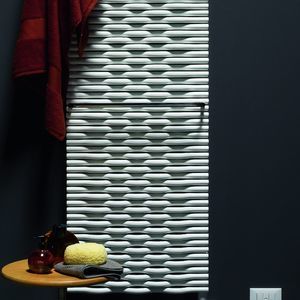 1-bar towel rack