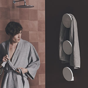 electric towel heater/radiator