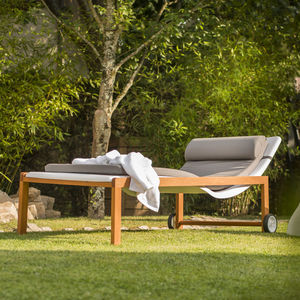 contemporary sun lounger