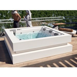 above-ground hot tub