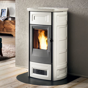wood heating stove 1