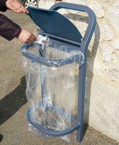 public trash can
