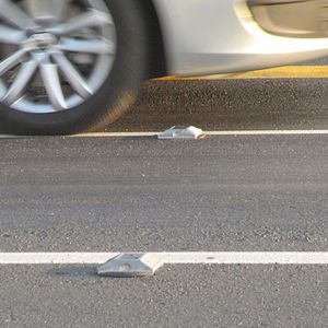 aluminum road stud