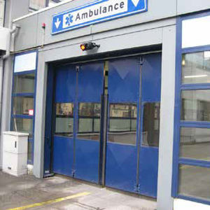 folding gates / wooden / steel / glass