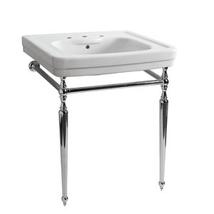 metal washbasin stand