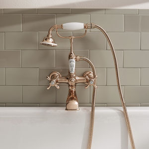 double-handle bathtub mixer tap
