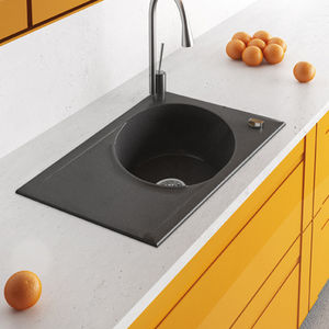single-bowl kitchen sink