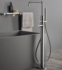 bathtub mixer tap