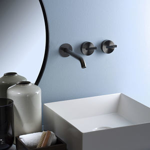 double-handle washbasin mixer tap 1