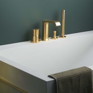 bathtub mixer tap