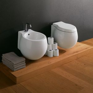 wall-hung bidet 1
