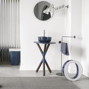 free-standing washbasin cabinet