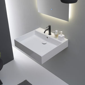 wall-mounted washbasin