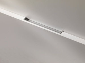 chromed metal furniture handle 1