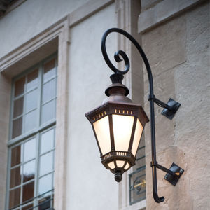 traditional wall light 1