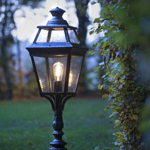 garden bollard light 1