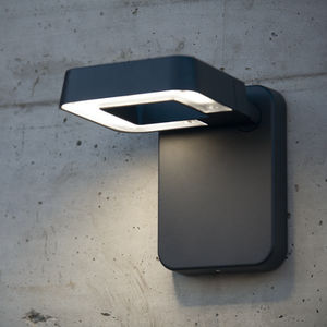 contemporary wall light 1