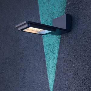 contemporary wall light