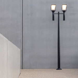 urban lamp post
