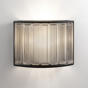 contemporary wall light