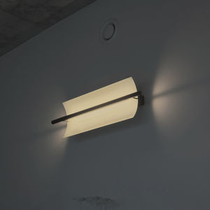 contemporary wall light