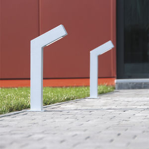 garden bollard light 1
