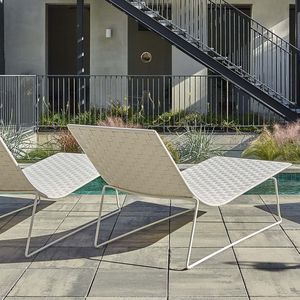 contemporary sun lounger