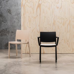 contemporary visitor chair