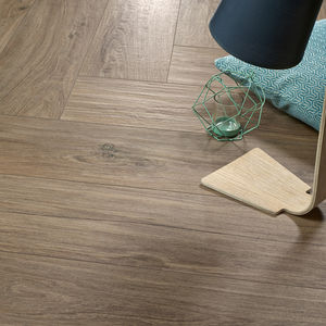 porcelain stoneware tile