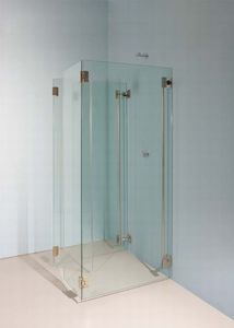 folding shower screen