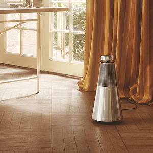 floor-standing speaker