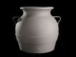 steel planter / round / traditional / for public spaces