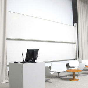 magnetic board