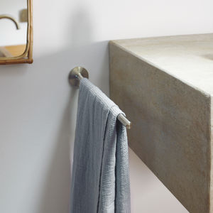 1-bar towel rack