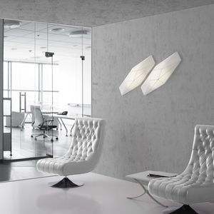 contemporary wall light