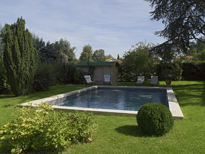 outdoor swimming pool 1