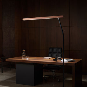 floor-standing lamp