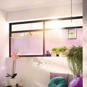 Venetian blinds