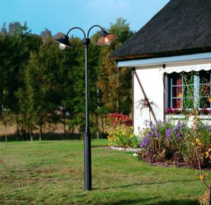 garden lamp post
