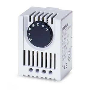 DIN rail temperature controller 1