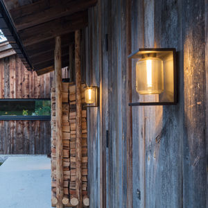 traditional wall light 1