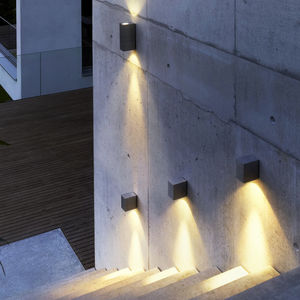 contemporary wall light 1
