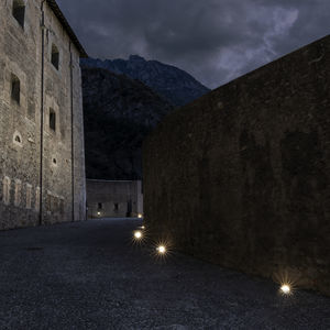 floor-mounted spotlight