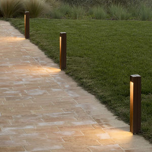 garden bollard light