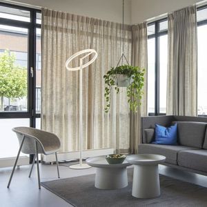floor-standing lamp